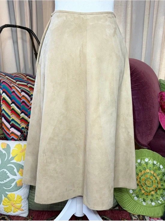 70s Bonnie Cashin Camel Suede A-Line Skirt - Picture 9 of 9